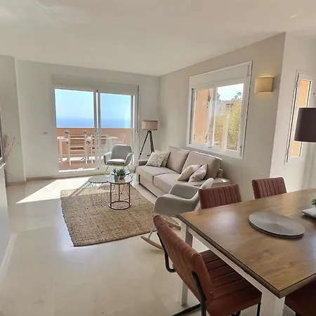 Apartamento Luxury Escape - 3br Penthouse, Breathtaking Views, Pool, In The Heart Of Costa Del Sol! Sitio de Calahonda