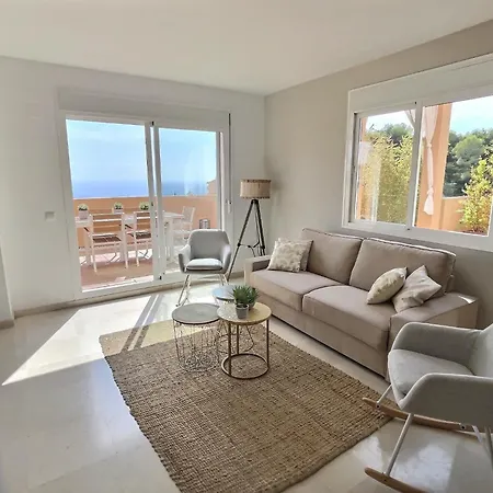 Luxury Escape - 3br Penthouse, Breathtaking Views, Pool, In The Heart Of Costa Del Sol! Apartamento *