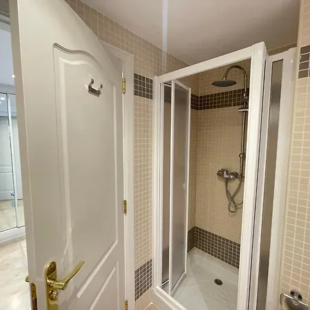 Apartment Luxury Escape - 3br Penthouse, Breathtaking Views, Pool, In The Heart Of Costa Del Sol! *