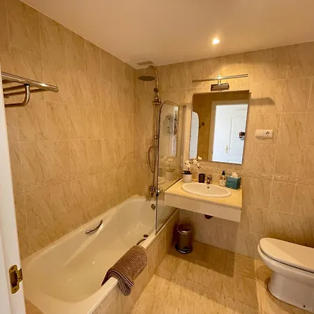 Luxury Escape - 3br Penthouse, Breathtaking Views, Pool, In The Heart Of Costa Del Sol! *